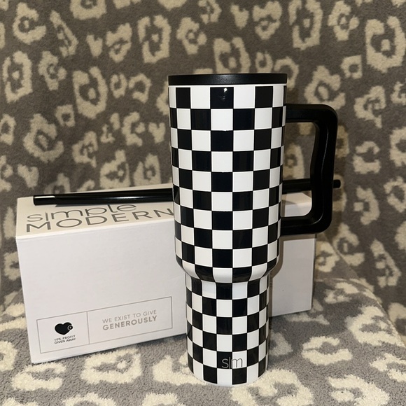 Simple Modern TREK 40oz Tumbler in Black & White Checkmate 🖤 New 🆕 Only One 🖤 - Picture 6 of 17